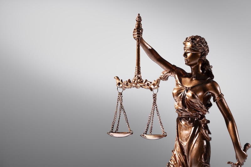 Staty av moder justitia
